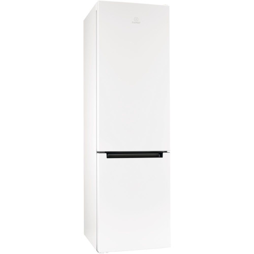 Холодильник Indesit DFE 4200 W