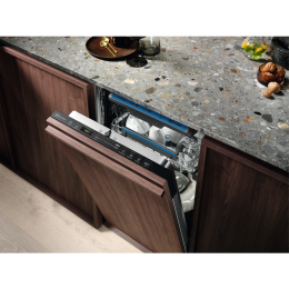 Посудомоечная машина ELECTROLUX EEM63310L